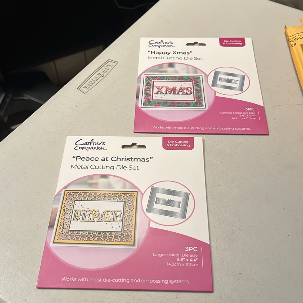 2 Crafter's Companion Metal Cutting Die Set - Peace at Christmas & Happy Xmas